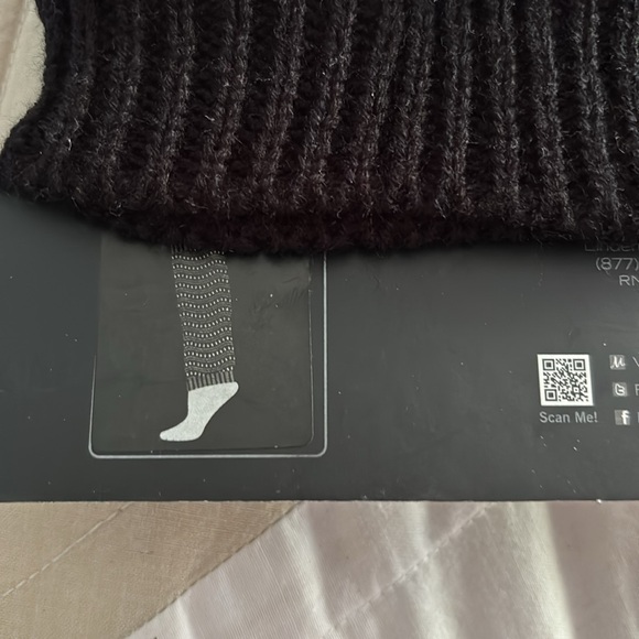 Black Knit Leg Warmers - Picture 6 of 6